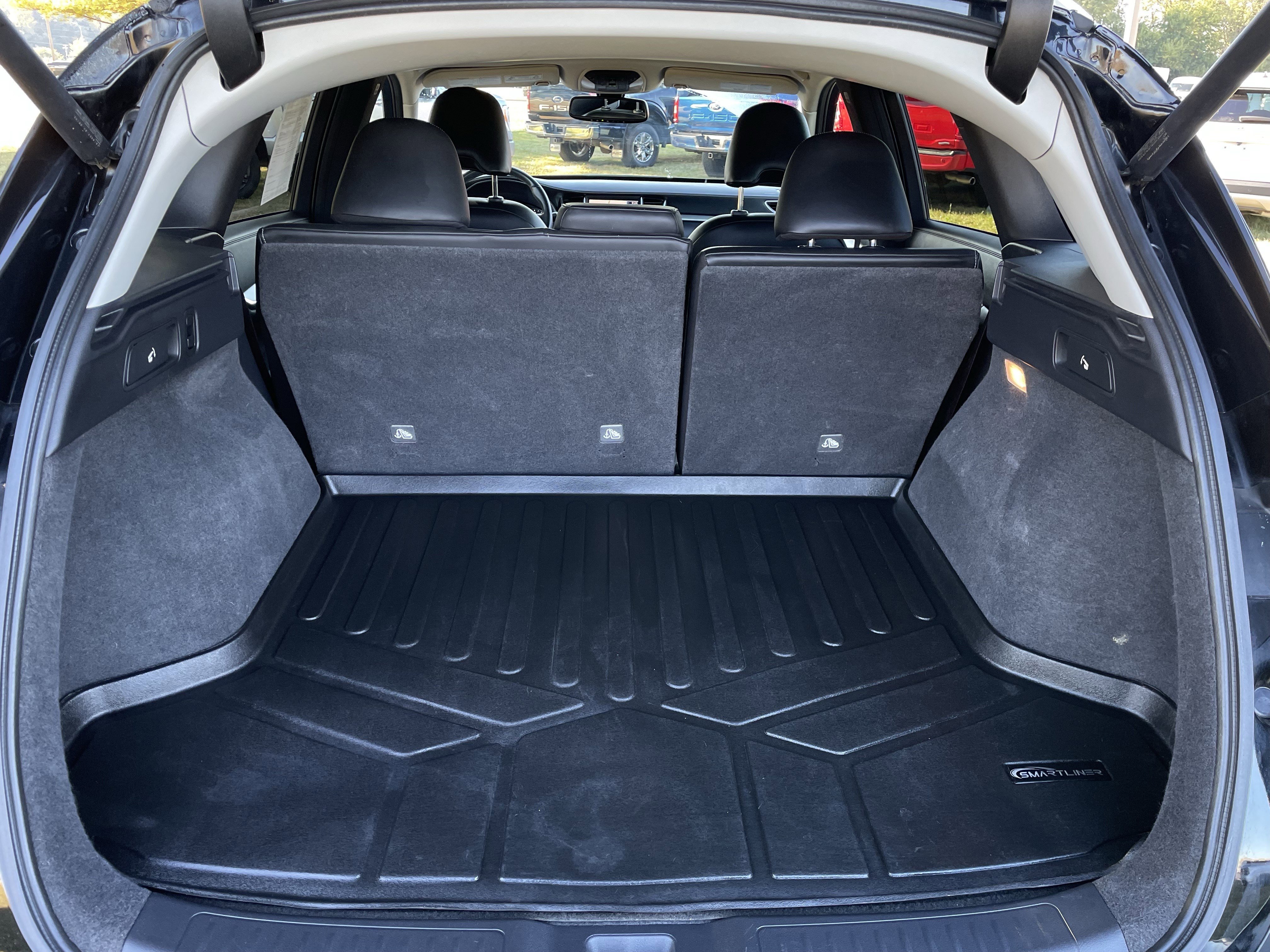 Used 2021 INFINITI QX50 Essential w/ Cargo Package image 6