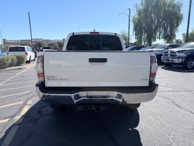 Used 2015 Toyota Tacoma 4x4 Double Cab image 4
