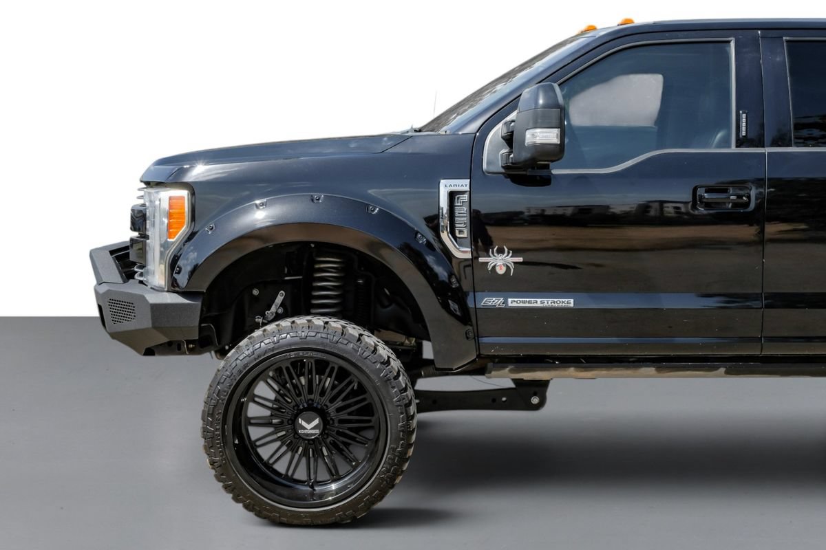 Used 2019 Ford F250 Lariat w/ Lariat Ultimate Package AWD/4WD image 10