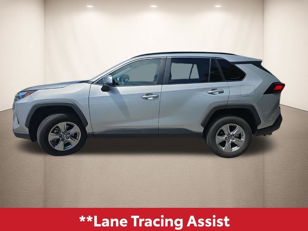 Used 2024 Toyota RAV4 XLE FWD image 11