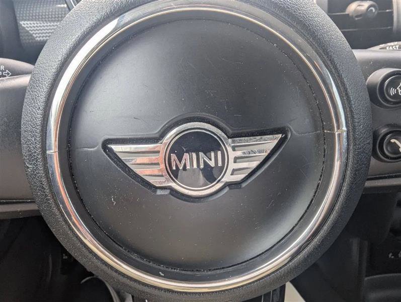 Used 2015 MINI Cooper 2-Door Hardtop FWD image 17