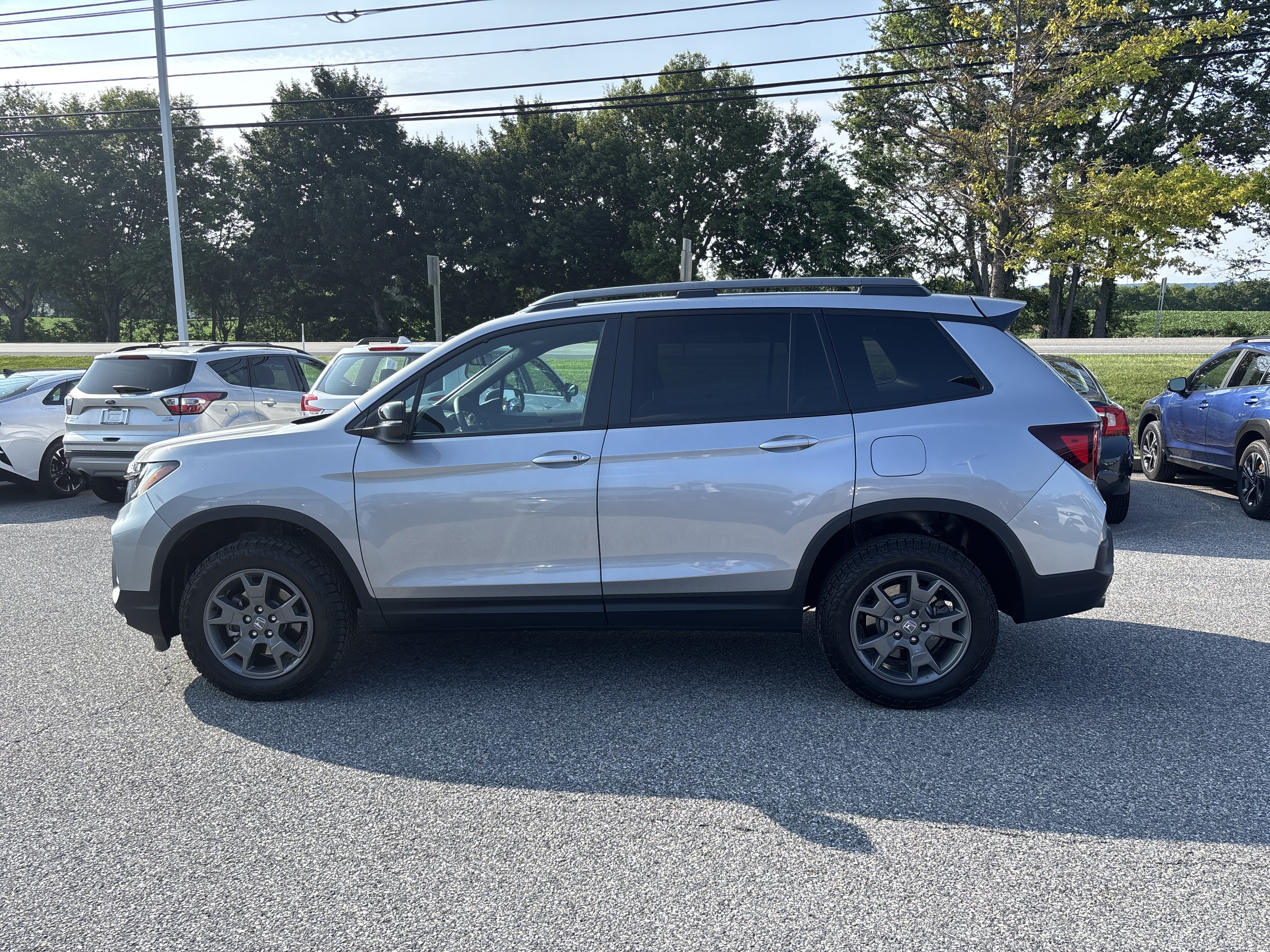 Used 2025 Honda Passport TrailSport image 15