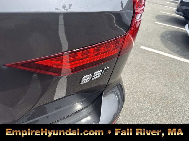 Used 2025 Volvo V60 B5 Cross Country Plus AWD/4WD image 6