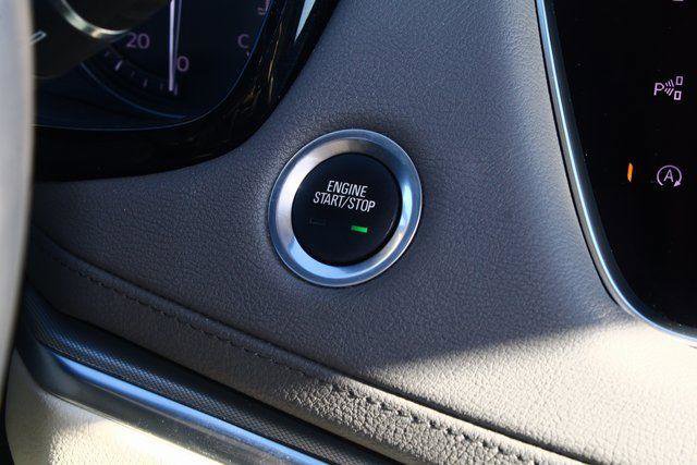 Used 2024 Cadillac XT5 Premium Luxury w/ Technology Package FWD image 21