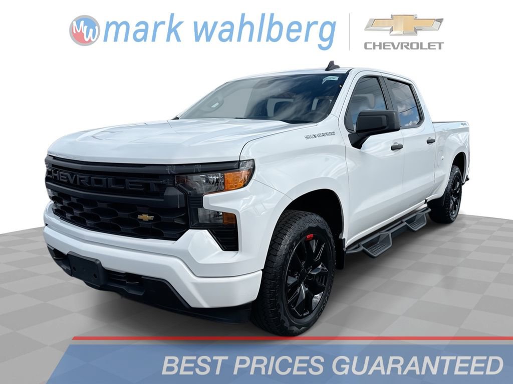 Used 2022 Chevrolet Silverado 1500 Custom AWD/4WD image 1