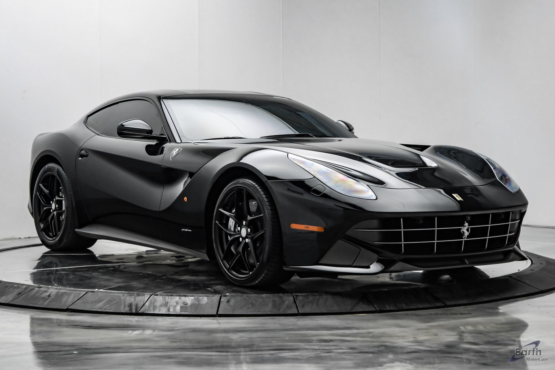 Used 2017 Ferrari F12 Berlinetta RWD image 28