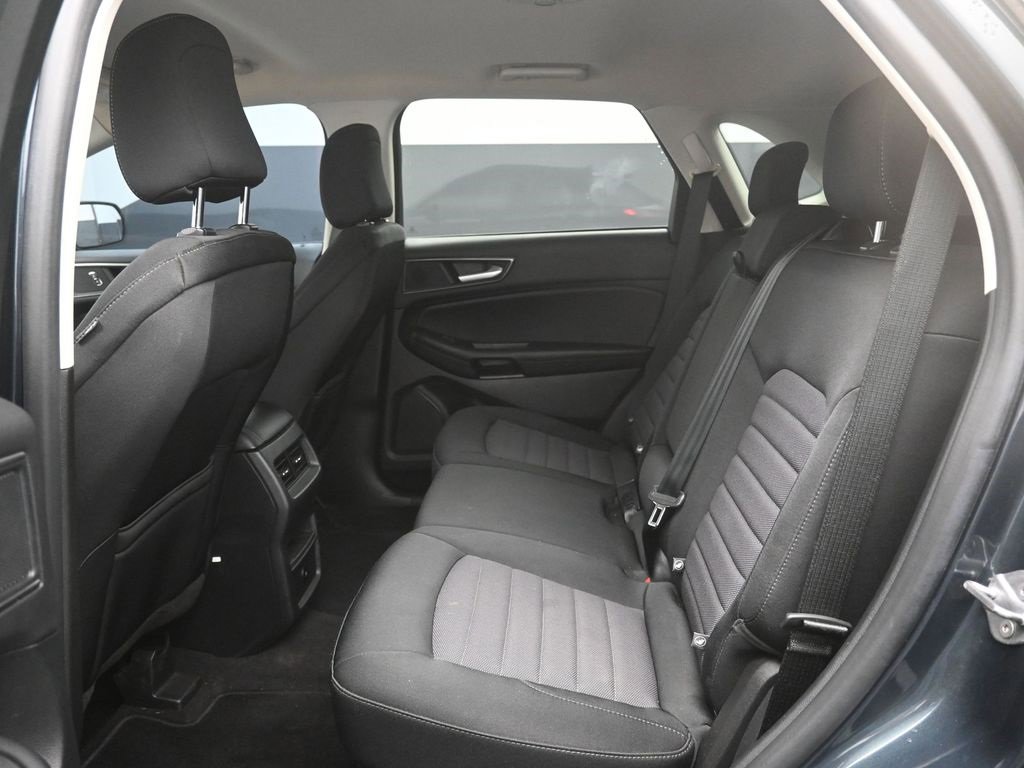 Used 2023 Ford Edge SE image 26