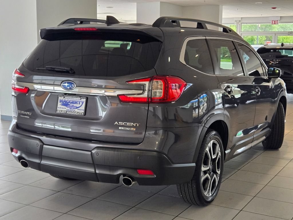 Used 2023 Subaru Ascent Limited AWD/4WD image 12
