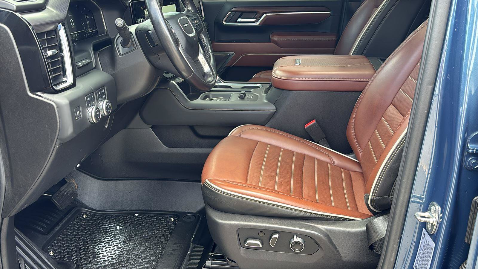 Certified 2024 GMC Sierra 2500 Denali Ultimate AWD/4WD image 15