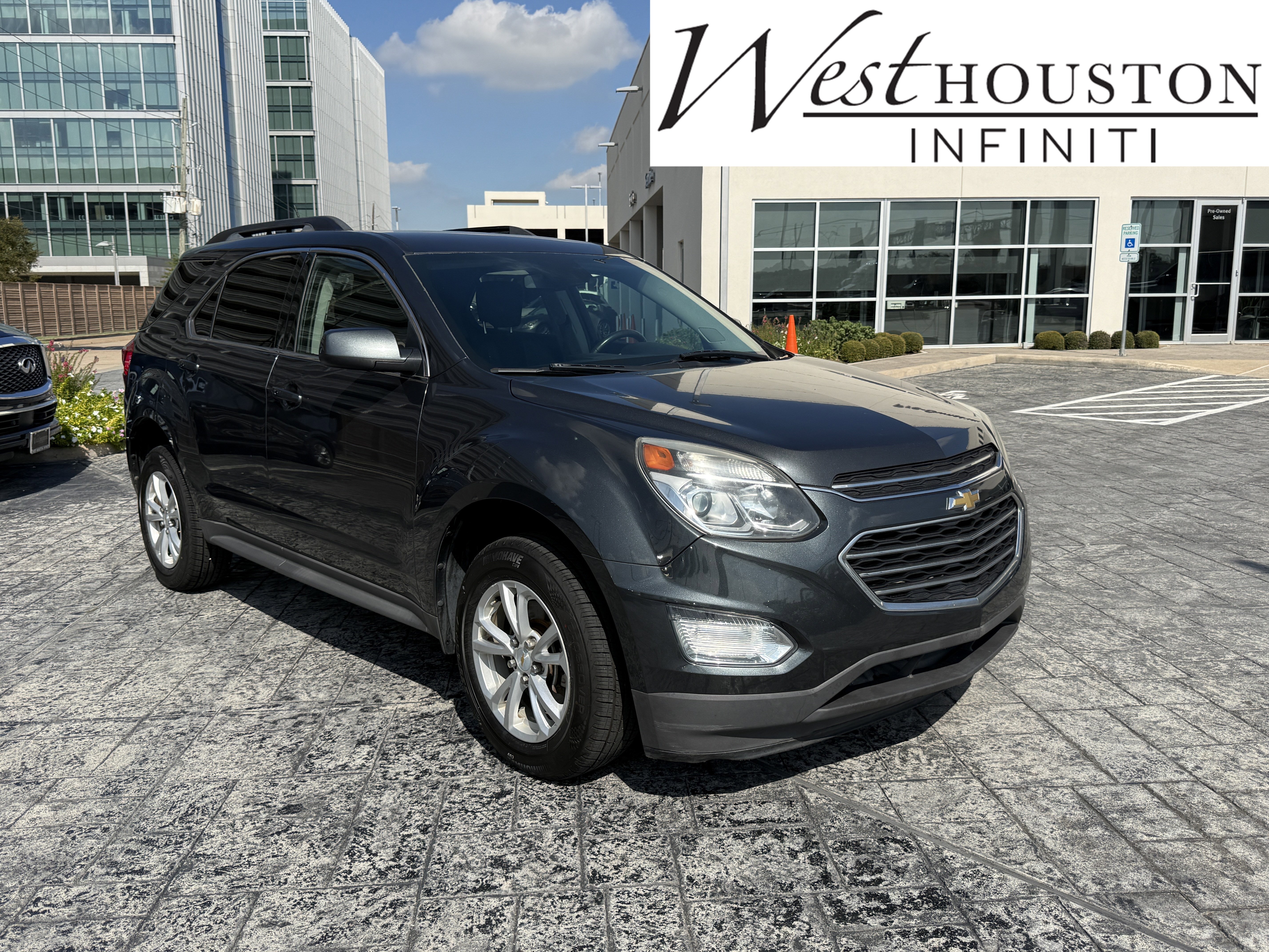 Used 2017 Chevrolet Equinox LT w/ Convenience Package