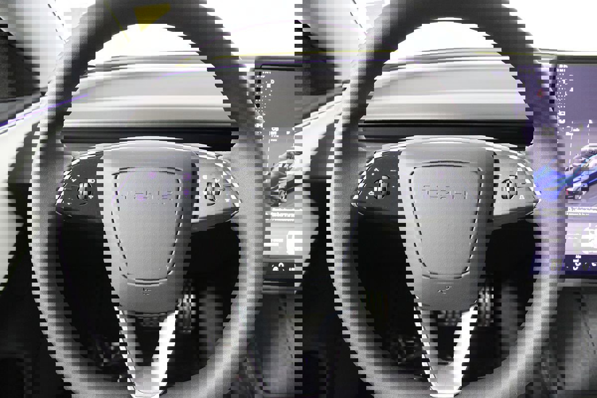 Used 2025 Tesla Model 3 Performance image 13