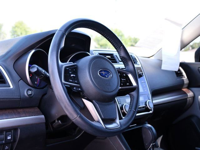 Used 2018 Subaru Outback 3.6R Limited AWD/4WD image 14