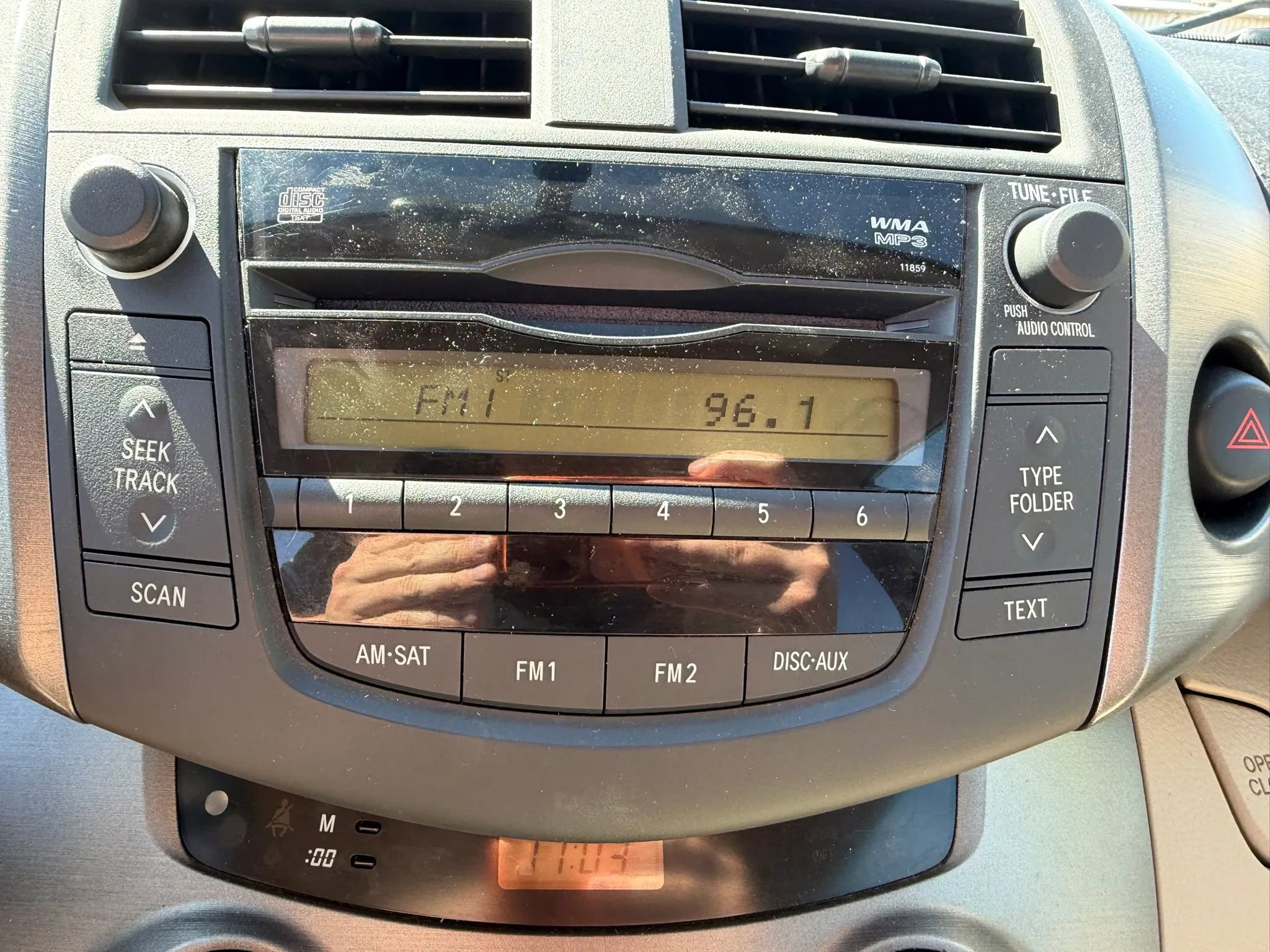 Used 2011 Toyota RAV4 4WD w/ Base L4 Extra Value Pkg image 14