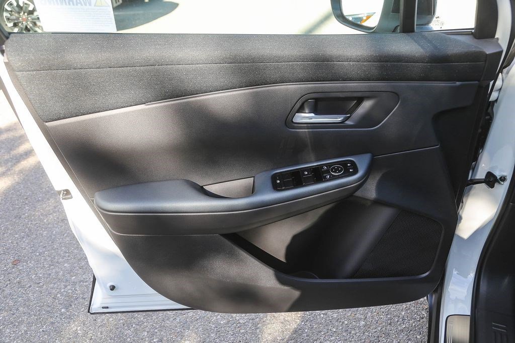 New 2026 Nissan Leaf SV+ image 21