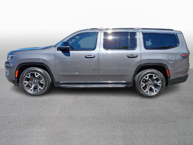 Used 2024 Jeep Wagoneer Series III AWD/4WD image 7