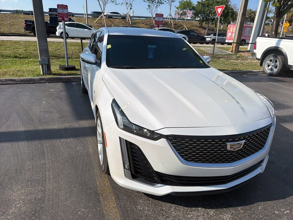 Used 2022 Cadillac CT5 Luxury RWD image 2
