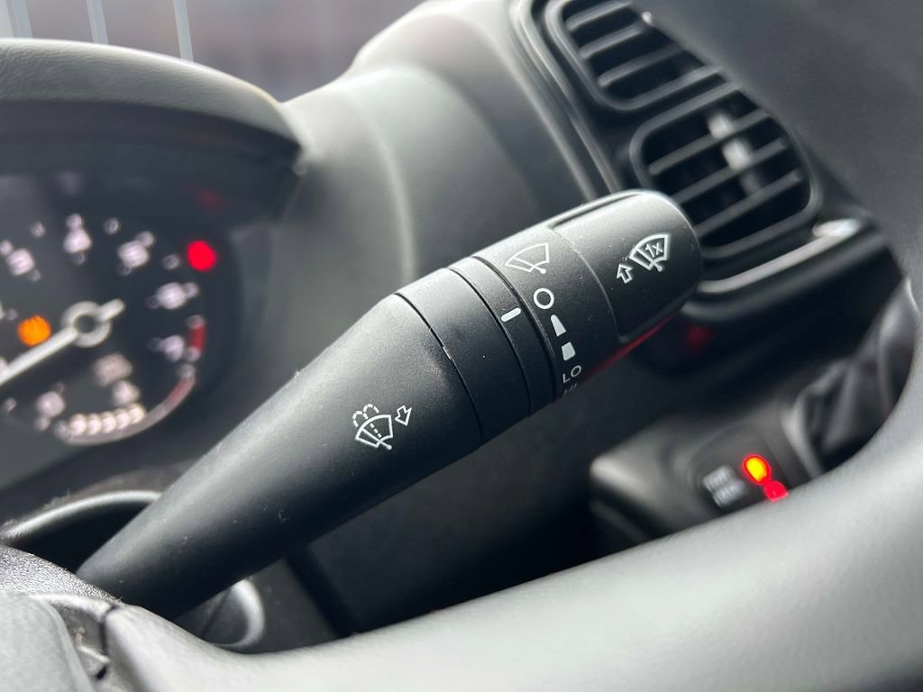 Used 2025 RAM ProMaster 2500 w/ Convenience Group image 23