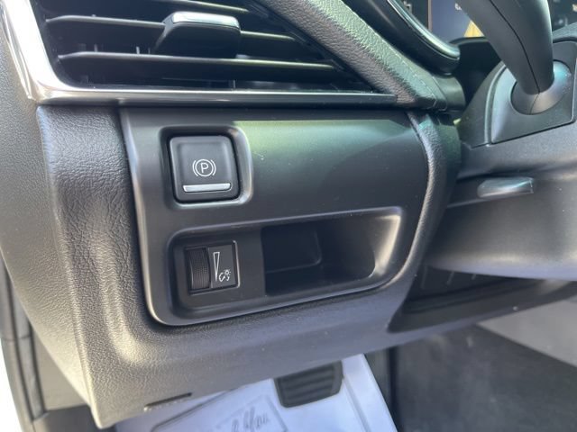 Used 2023 Cadillac CT5 Luxury w/ Sun And Sound Package AWD/4WD image 35