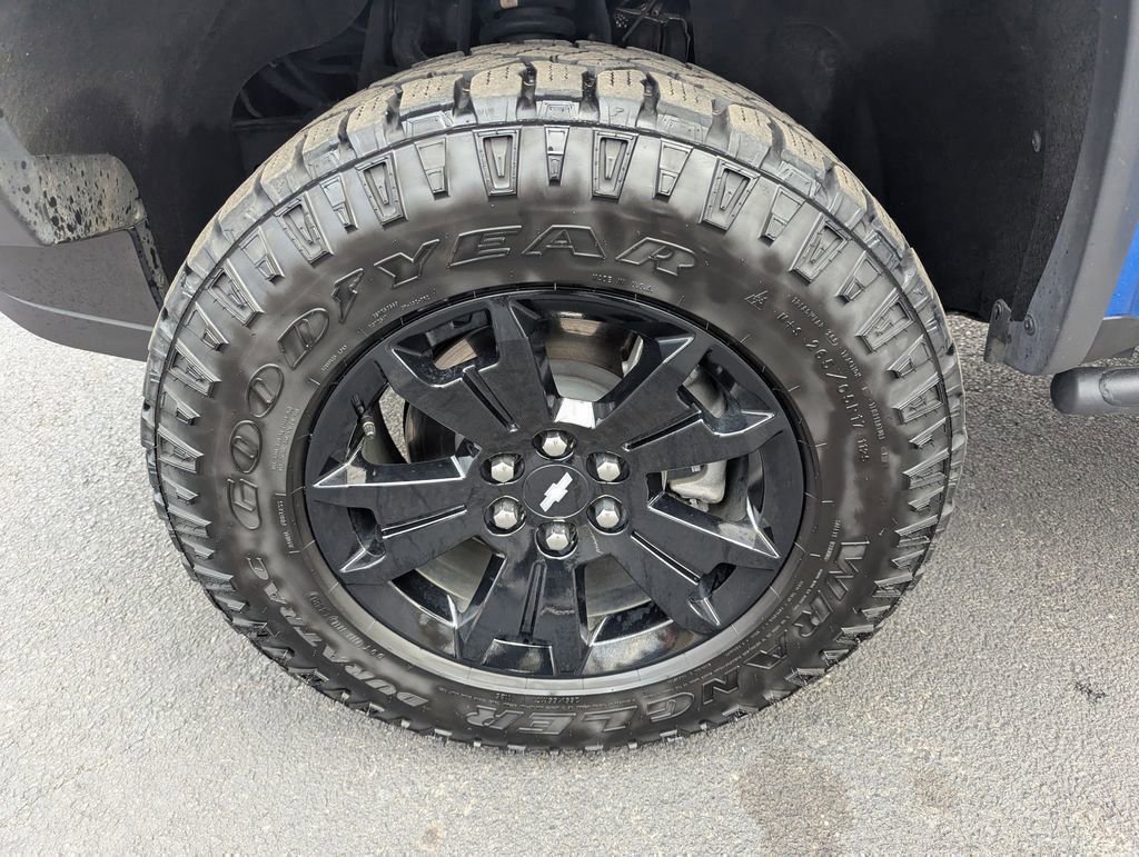 Used 2022 Chevrolet Colorado ZR2 w/ ZR2 Dusk Special Edition image 27