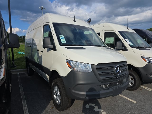 New 2026 Mercedes-Benz Sprinter 2500