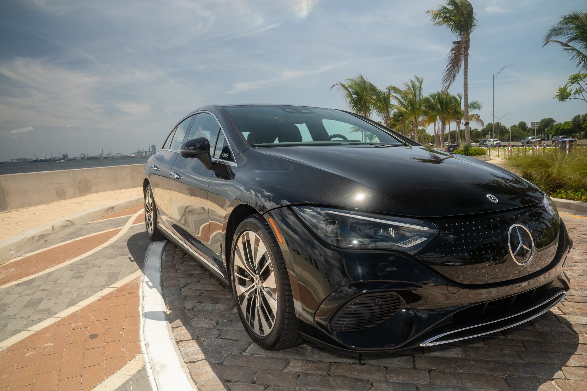 Used 2023 Mercedes-Benz EQE 350+ Sedan image 7
