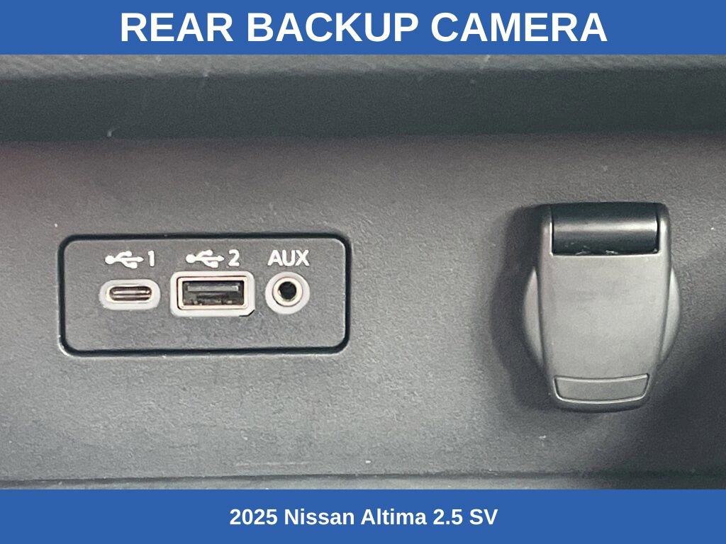 Used 2025 Nissan Altima 2.5 SV image 6