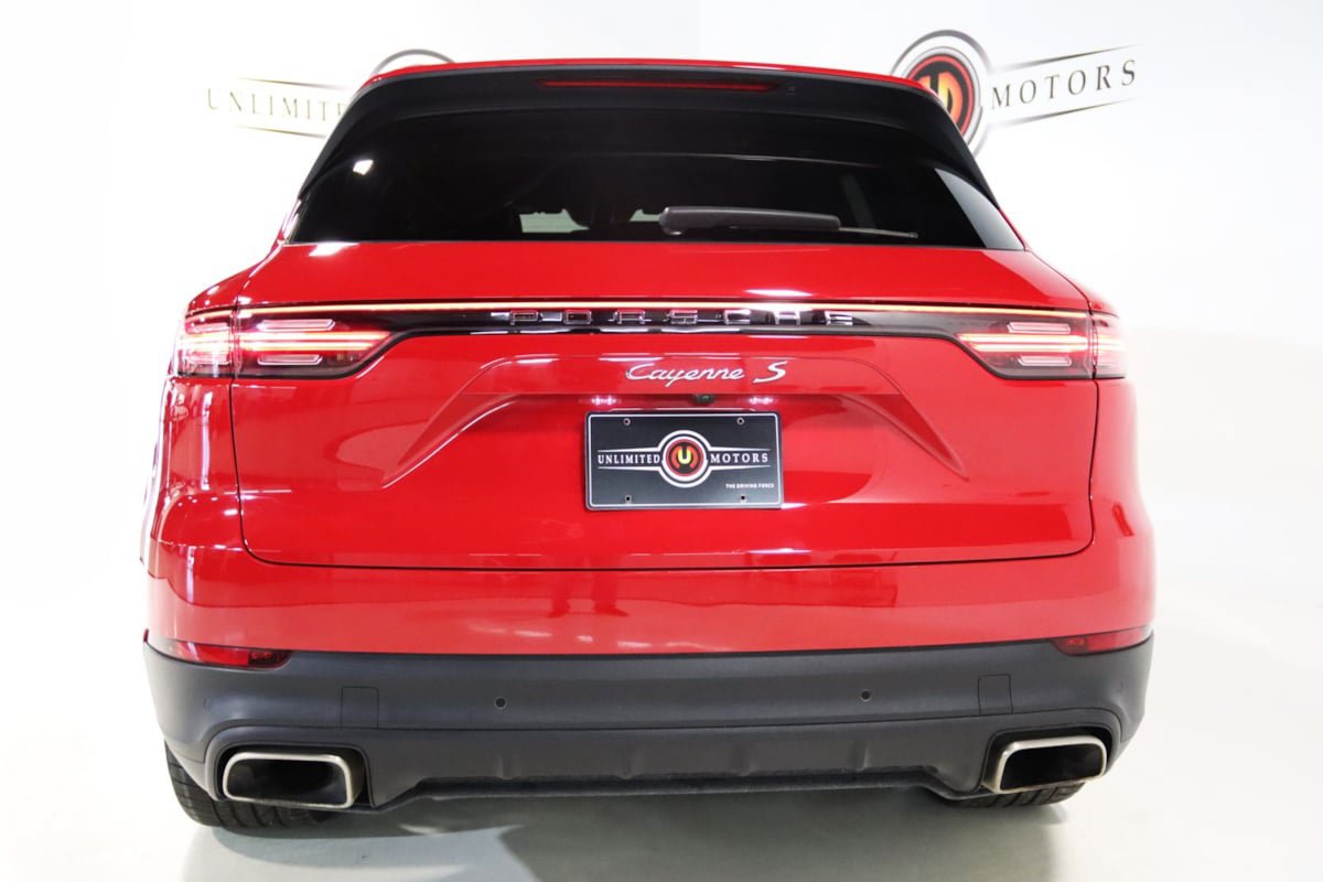 Used 2022 Porsche Cayenne Platinum Edition AWD/4WD image 37