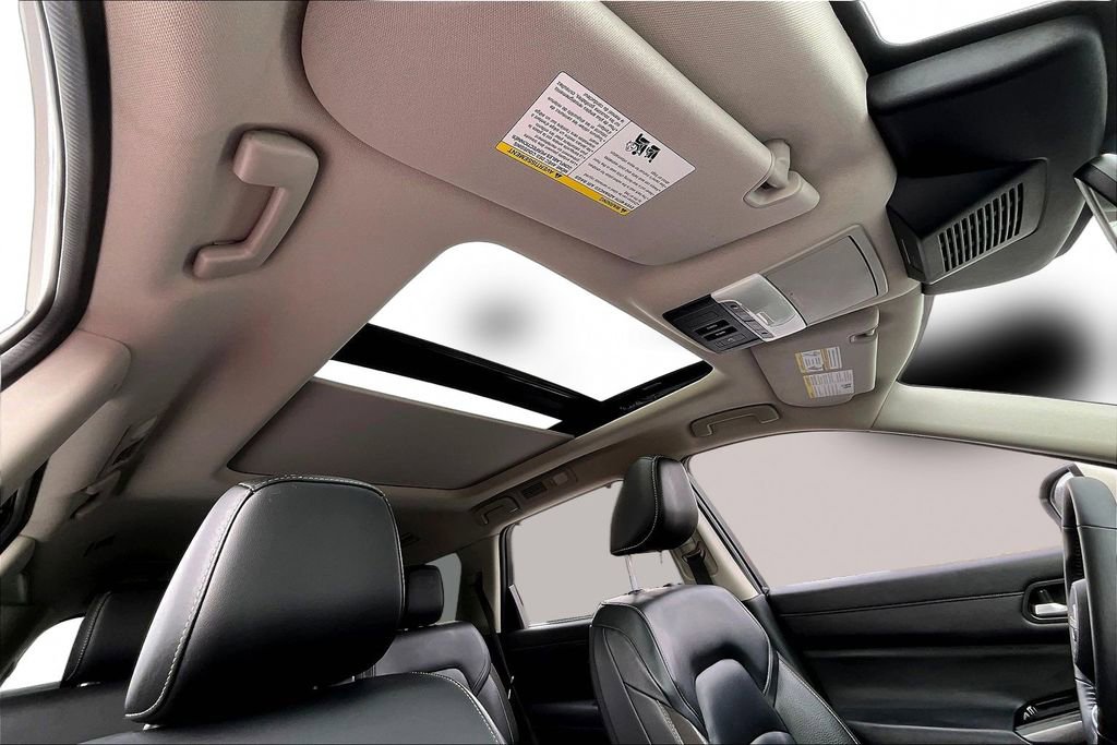 Used 2023 Nissan Pathfinder SL w/ SL Premium Package image 22