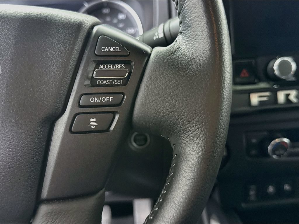 Certified 2025 Nissan Frontier SV w/ SV Convenience Package AWD/4WD image 23