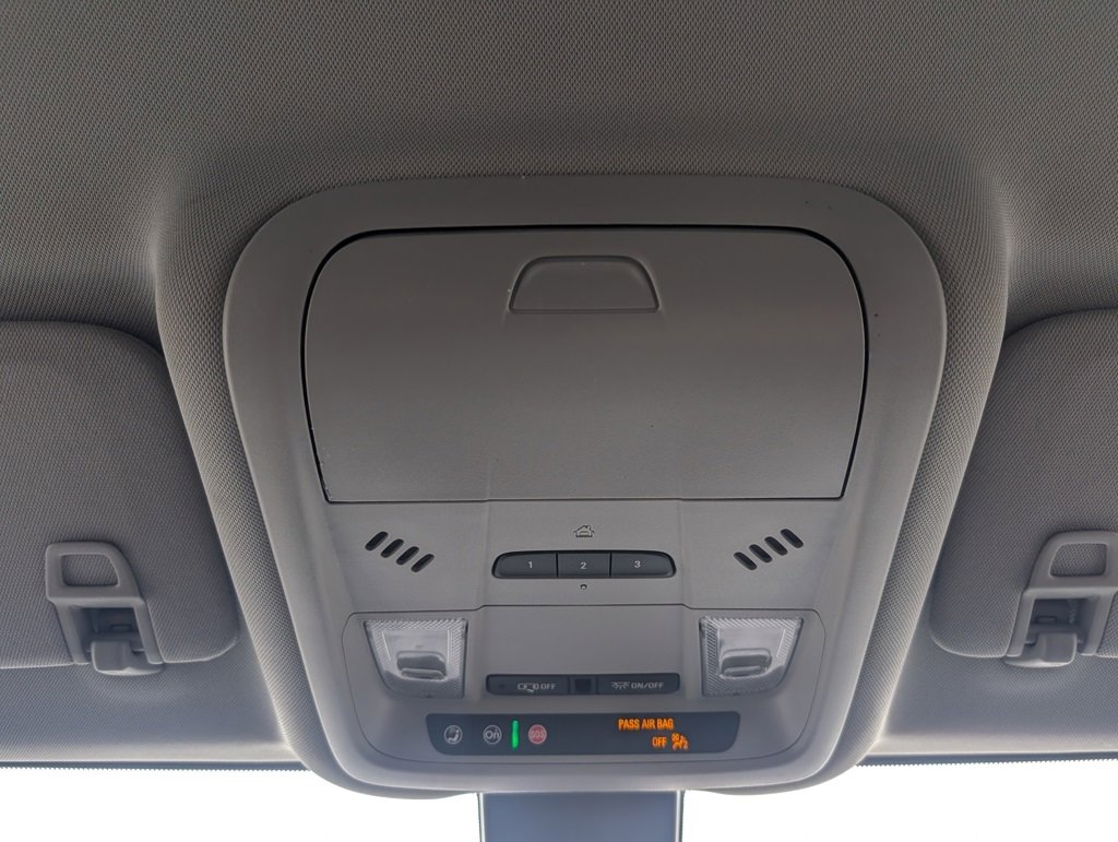 Certified 2024 GMC Terrain SLT image 20