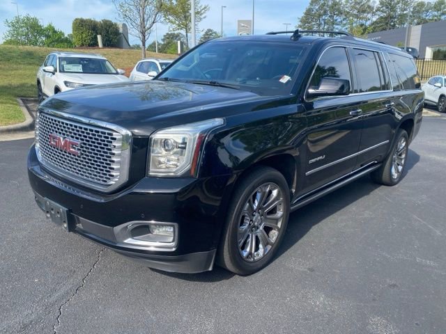 Used 2015 GMC Yukon XL Denali w/ Premium Package image 2