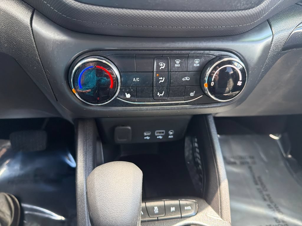 Used 2021 Chevrolet TrailBlazer LT AWD/4WD image 21