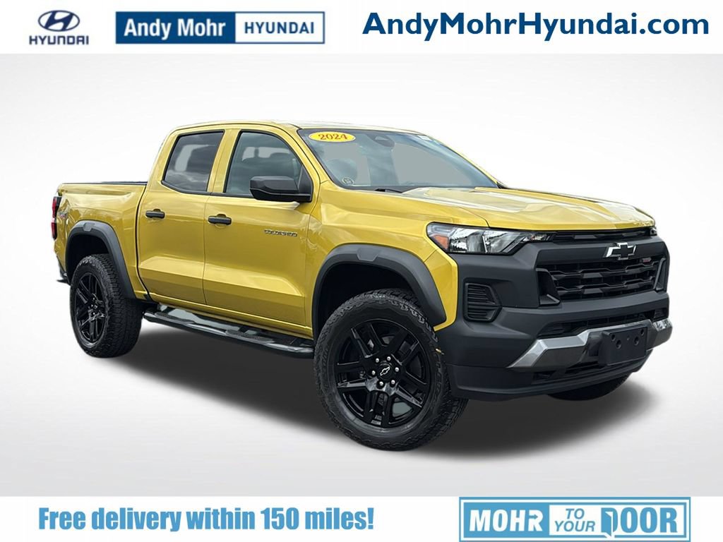 Used 2024 Chevrolet Colorado Trail Boss AWD/4WD image 1