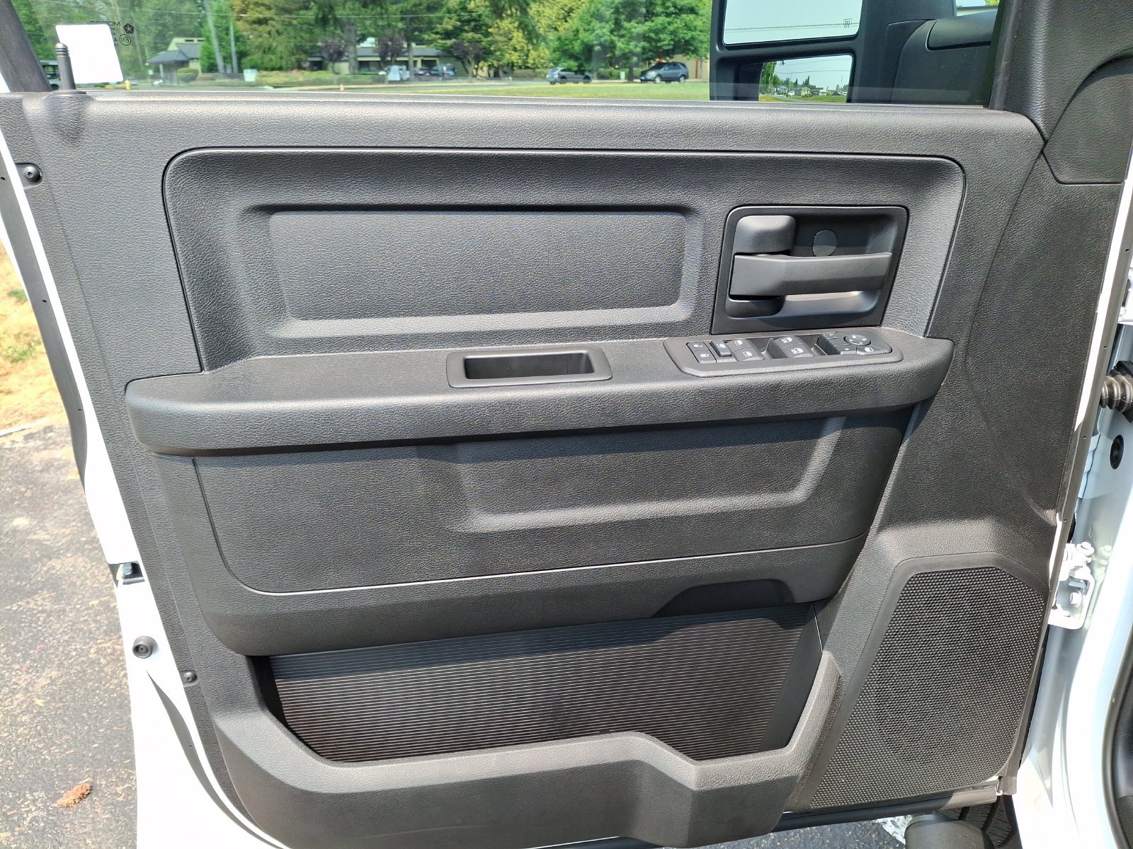 New 2026 RAM 2500 Tradesman AWD/4WD image 15