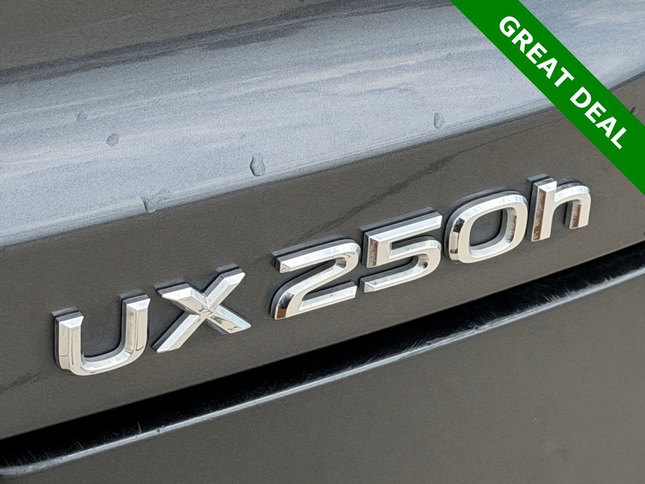 Used 2024 Lexus UX 250h FWD w/ Premium Package image 10