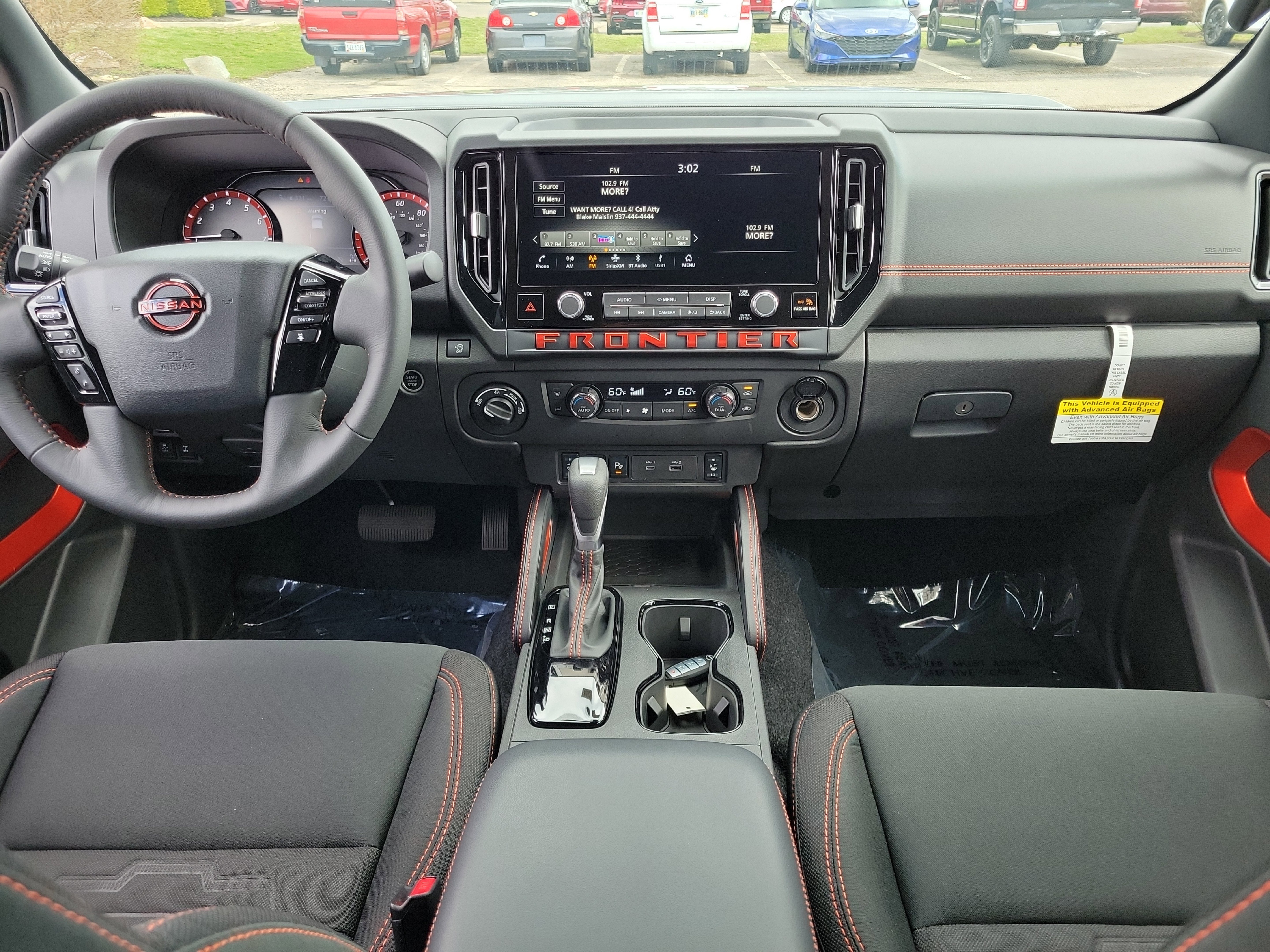 Used 2025 Nissan Frontier PRO-4X w/ Pro Convenience Package AWD/4WD image 9
