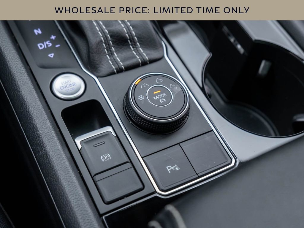 Used 2023 Volkswagen Atlas SEL image 29