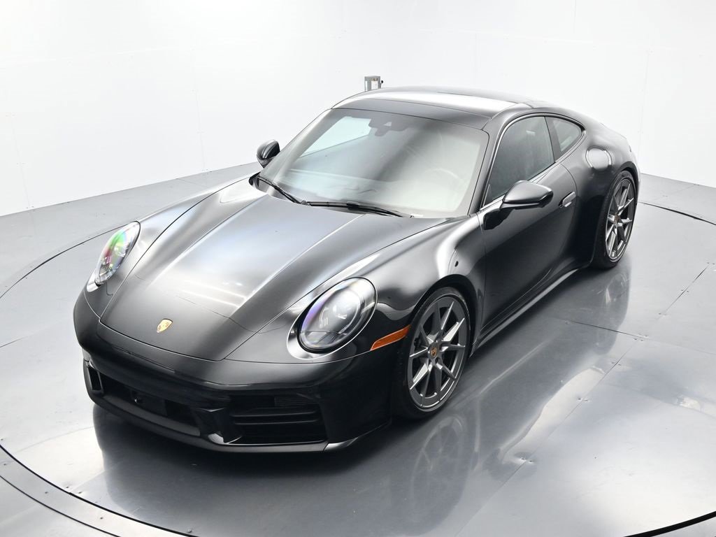 Used 2025 Porsche 911 Carrera image 27