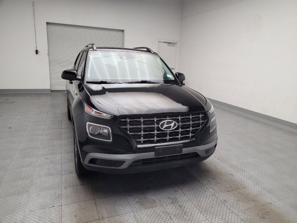 Used 2021 Hyundai Venue SEL w/ Cargo Package FWD image 14