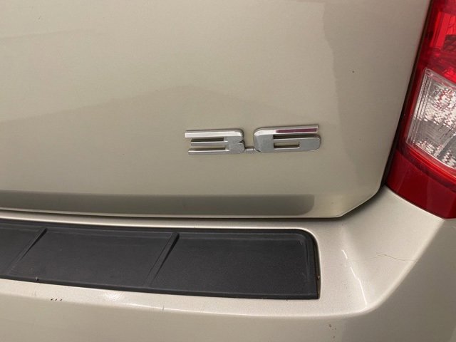 Used 2013 Cadillac SRX Luxury image 31