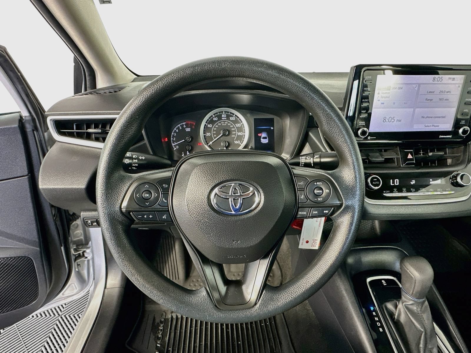 Used 2022 Toyota Corolla LE FWD image 11