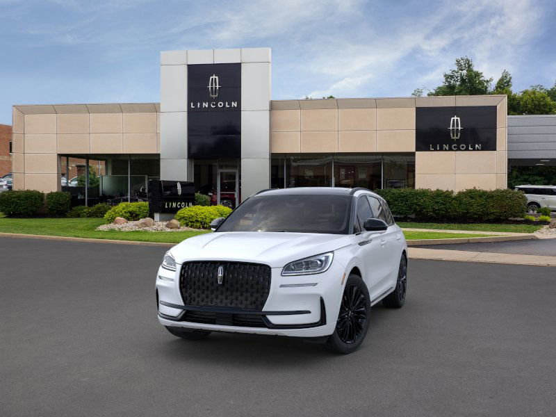 New 2023 Lincoln Corsair Reserve w/ Equipment Group 202A image 3