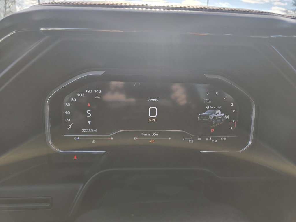 Used 2024 GMC Sierra 1500 AT4 w/ AT4 Premium Package image 21