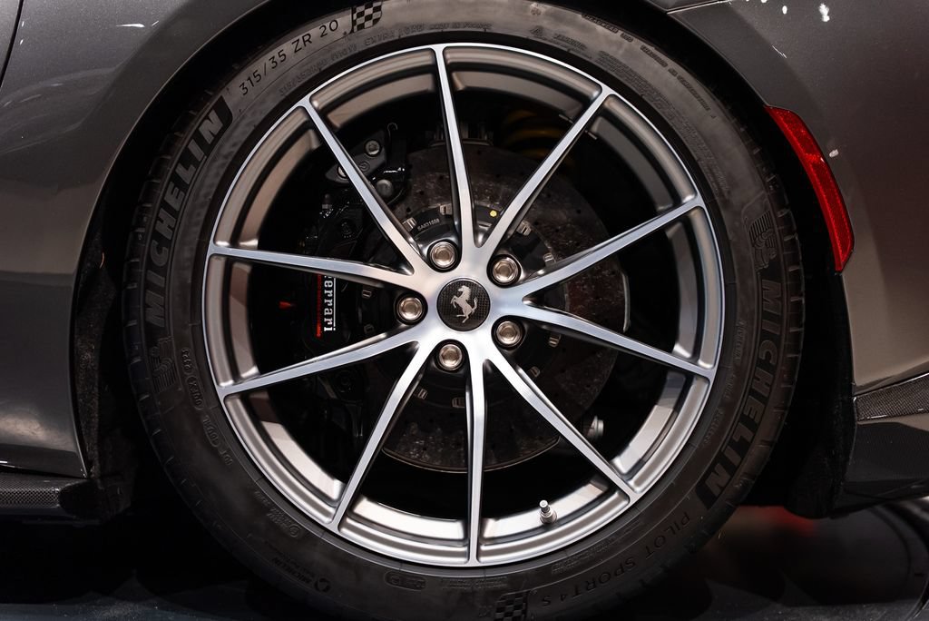 Certified 2023 Ferrari 812 GTS RWD image 14