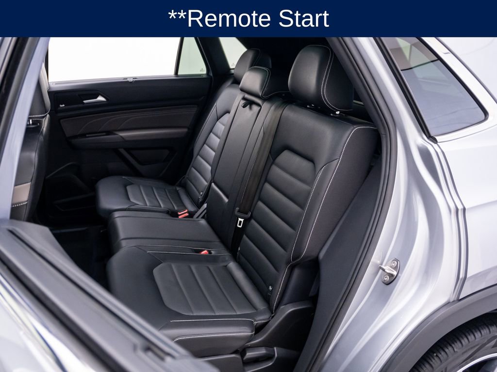 Used 2023 Volkswagen Atlas Cross Sport SEL Premium R-Line AWD/4WD image 19