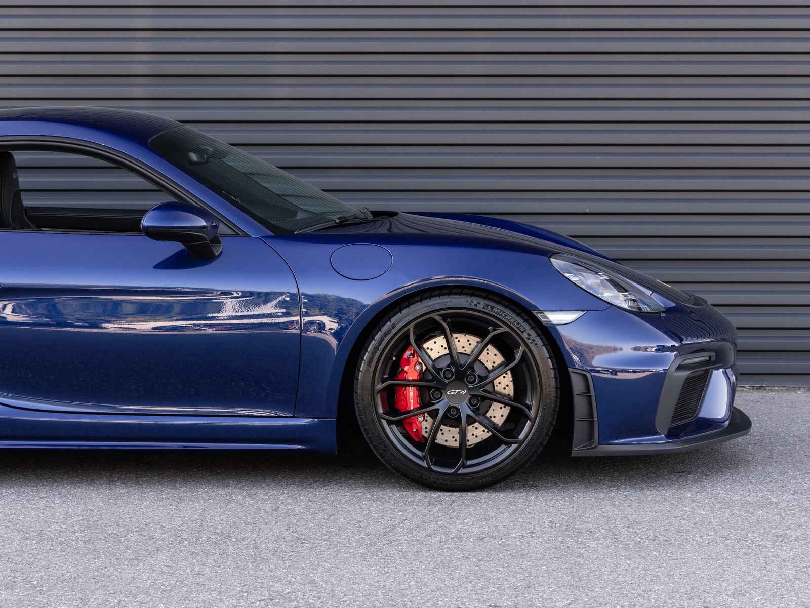 Certified 2021 Porsche 718 Cayman GT4 RWD image 9