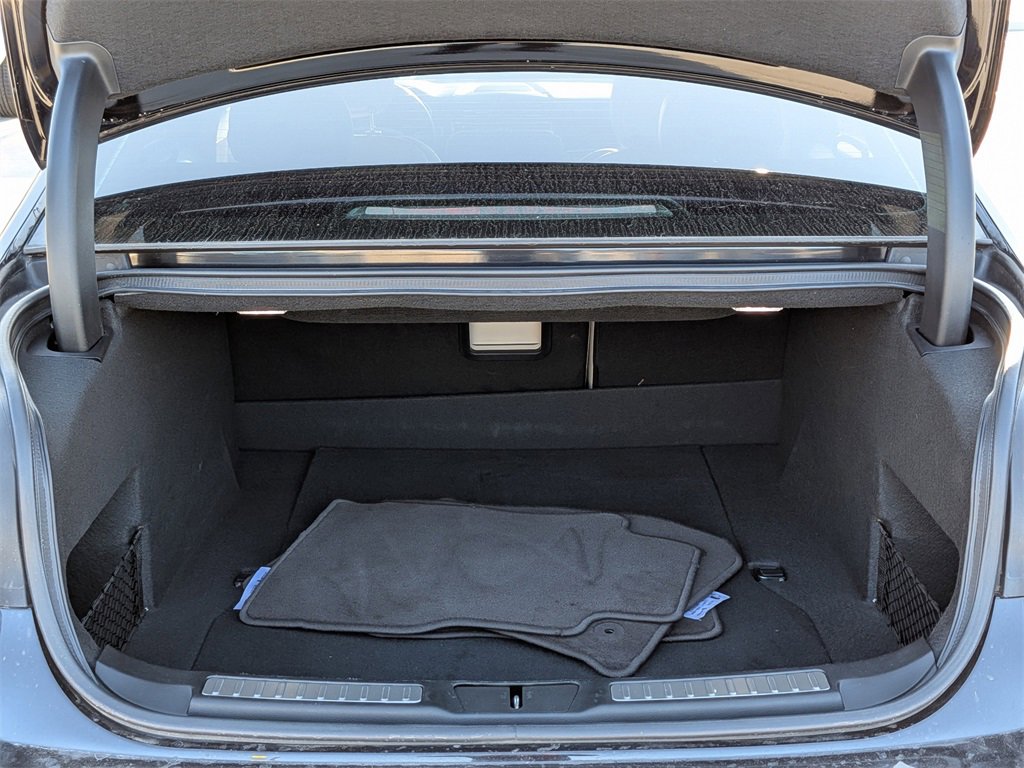 Used 2019 Lincoln Continental Premiere image 27