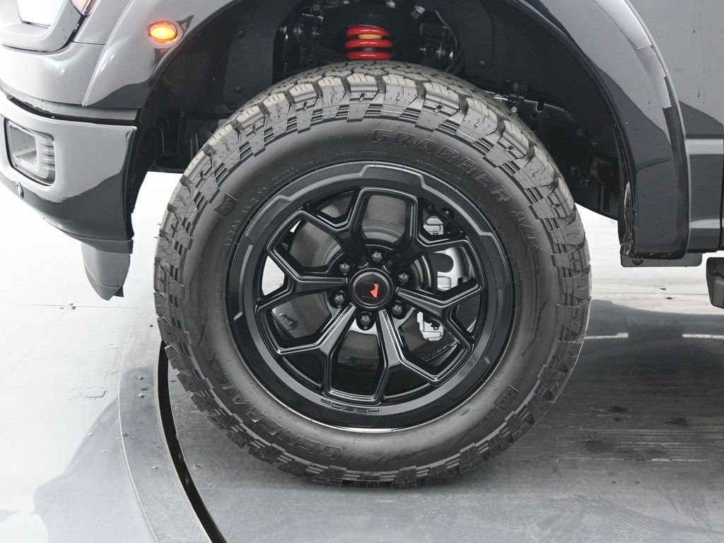 New 2025 Ford F150 XLT w/ Equipment Group 303A High image 24