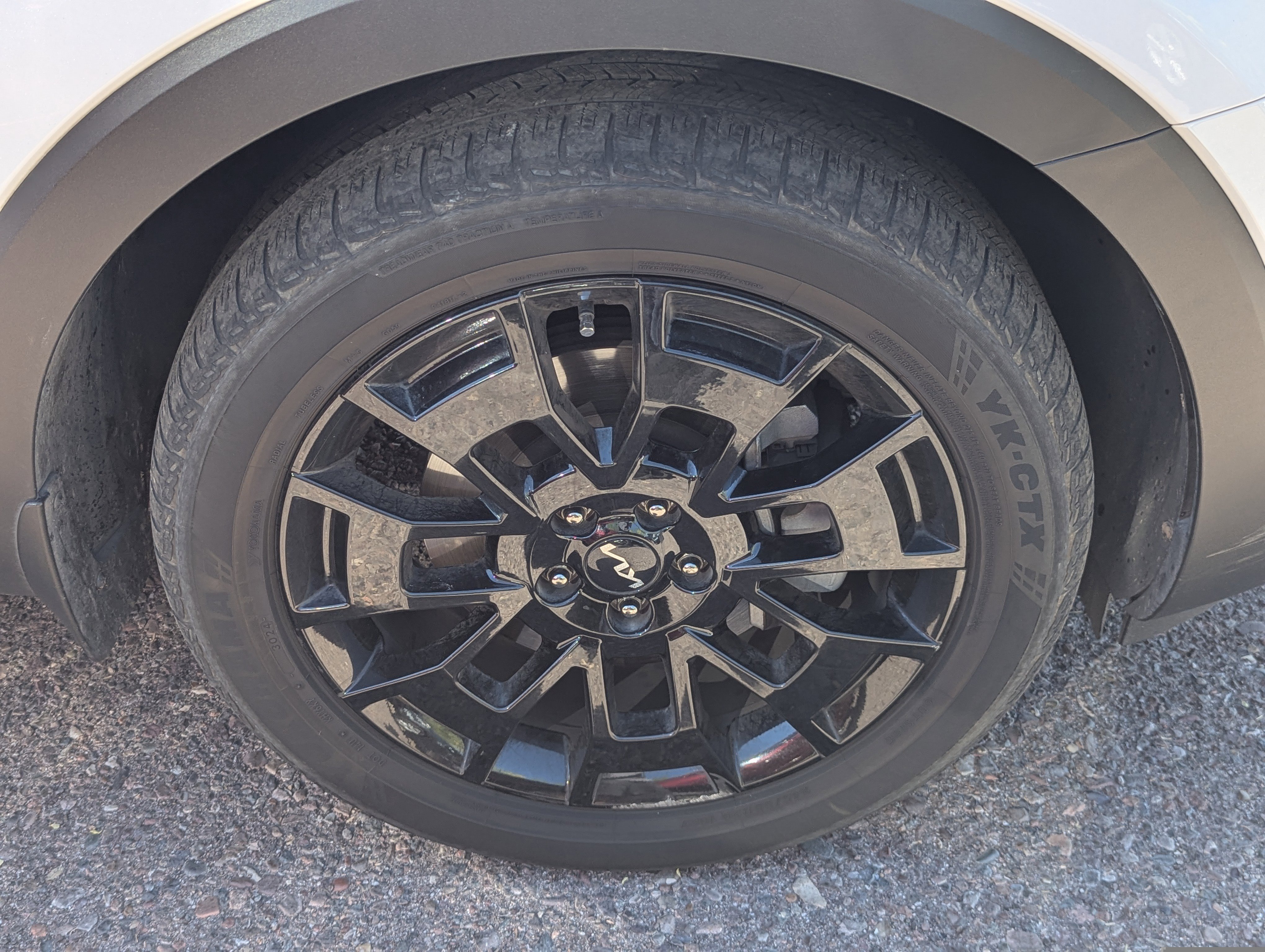 Certified 2022 Kia Telluride SX w/ SX Prestige Package image 8