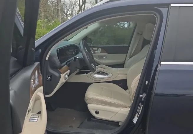 Used 2020 Mercedes-Benz GLS 450 4MATIC image 53